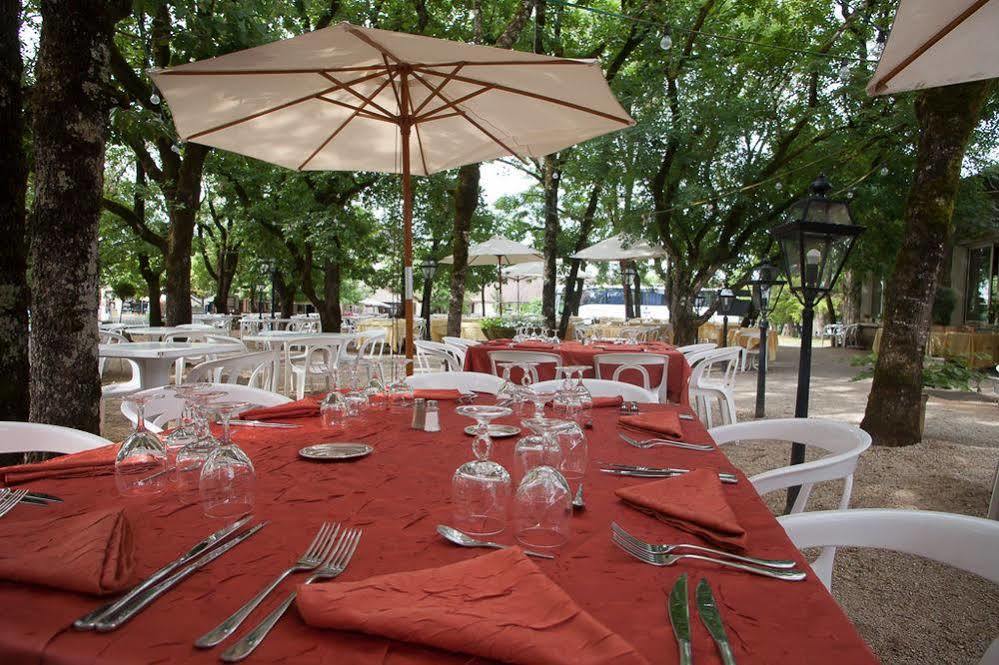 Hotel Restaurant Du Chateau Рокамадур Екстер'єр фото